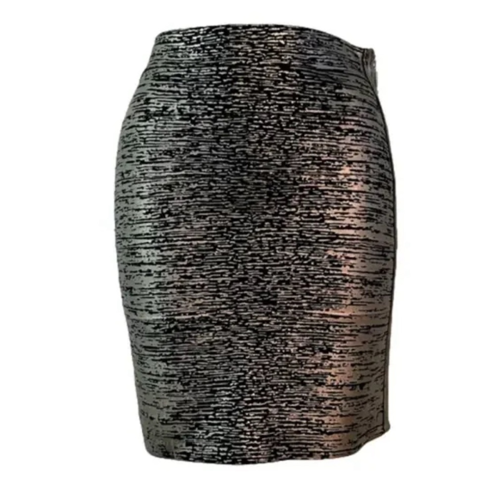 Michael Kors black & silver body con stretch side zipper skirt size 4